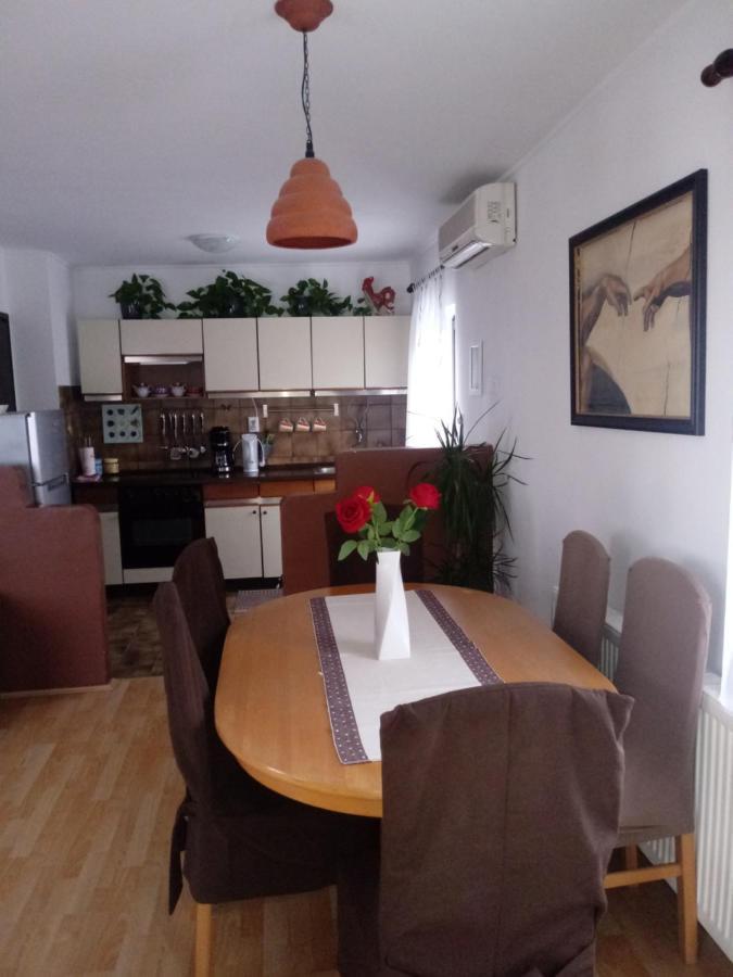 מריבור Sunrise Home מראה חיצוני תמונה